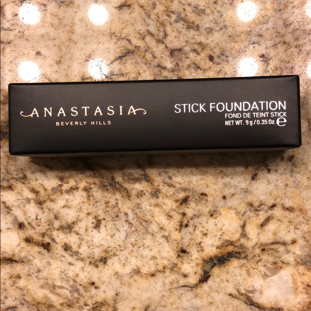 Anastasia Beverly Hills Mink Stick Foundation